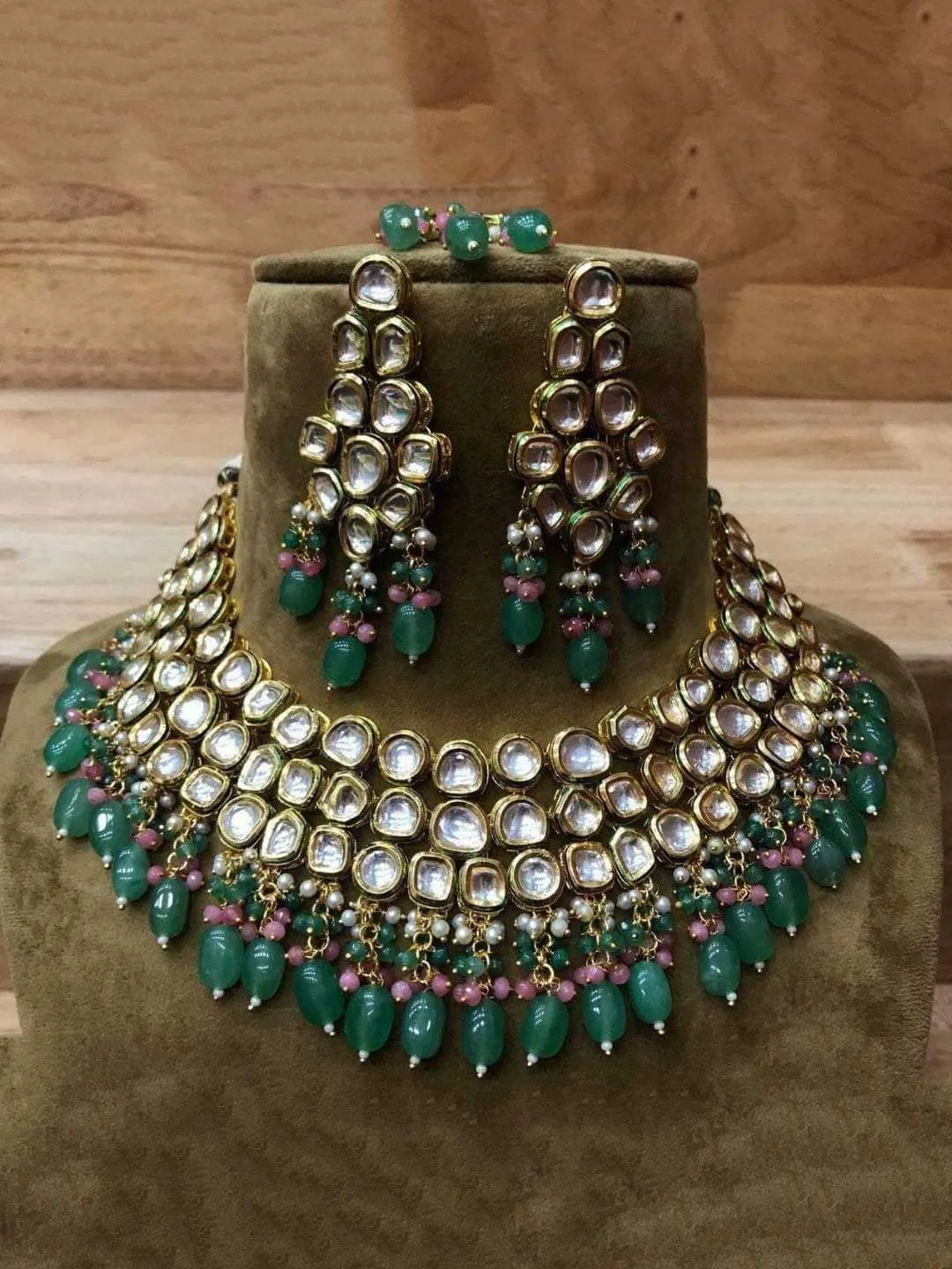 Big Flower Kundan Moti Necklace