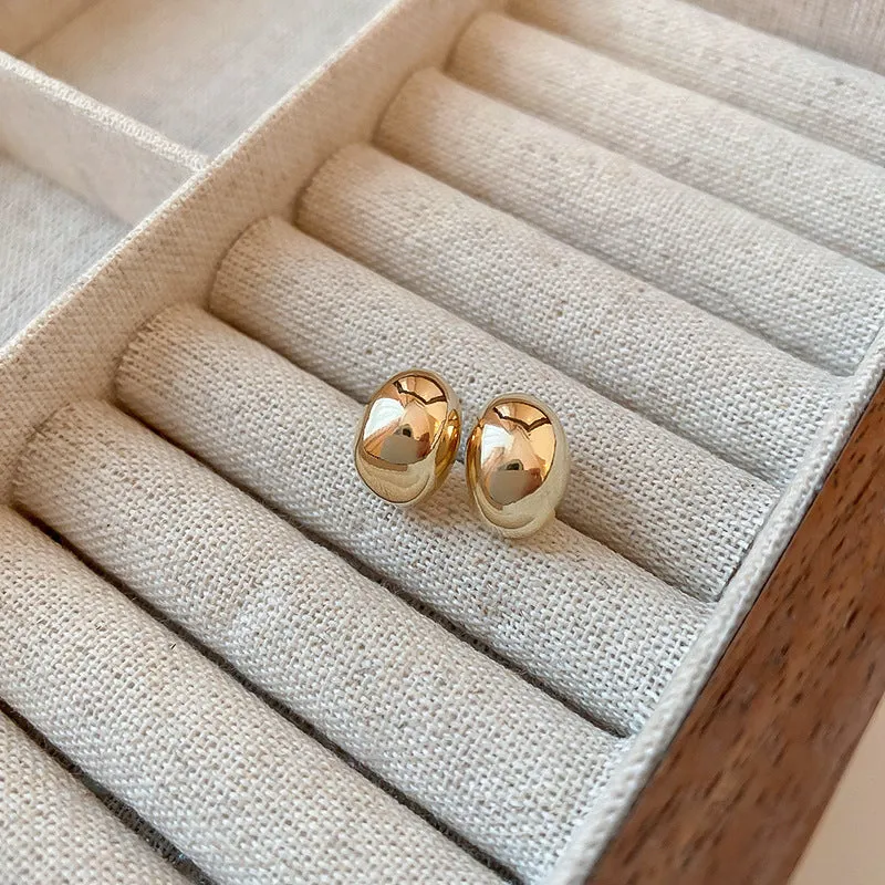 Classic Gold Oval Stud Earrings-jlt11535