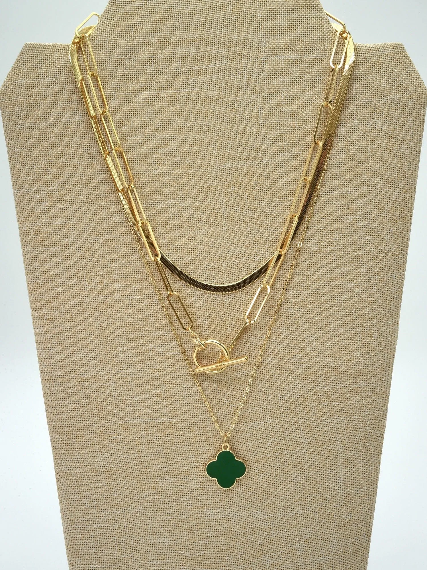 CN4334 3PC Multi Layered Clover Pendant Necklace