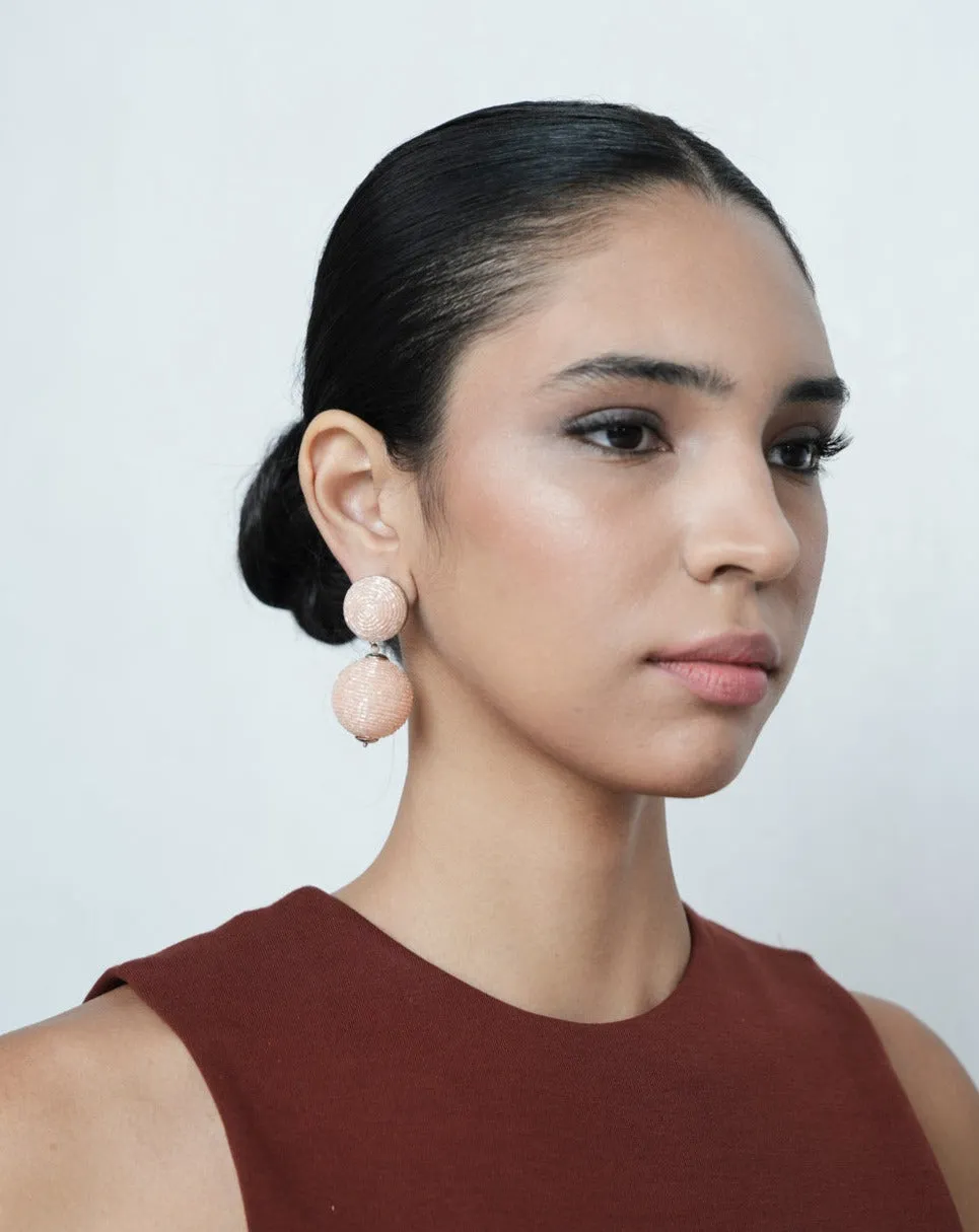 Day Dream Earrings In Peach