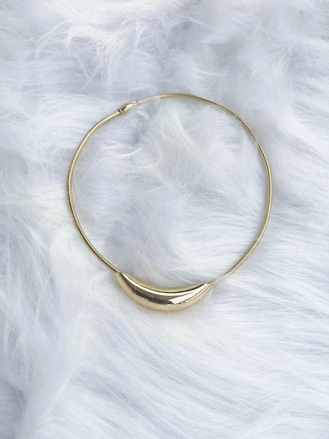 Geometric Rounded Choker