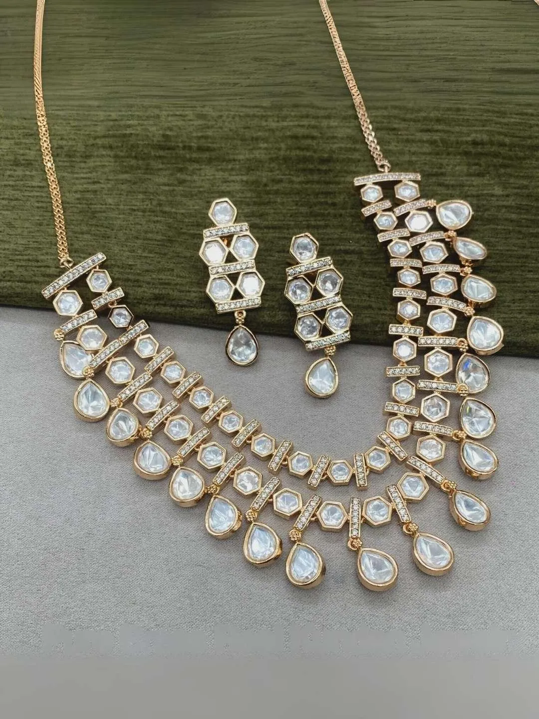 Gold Polki Kundan Layered Necklace Set