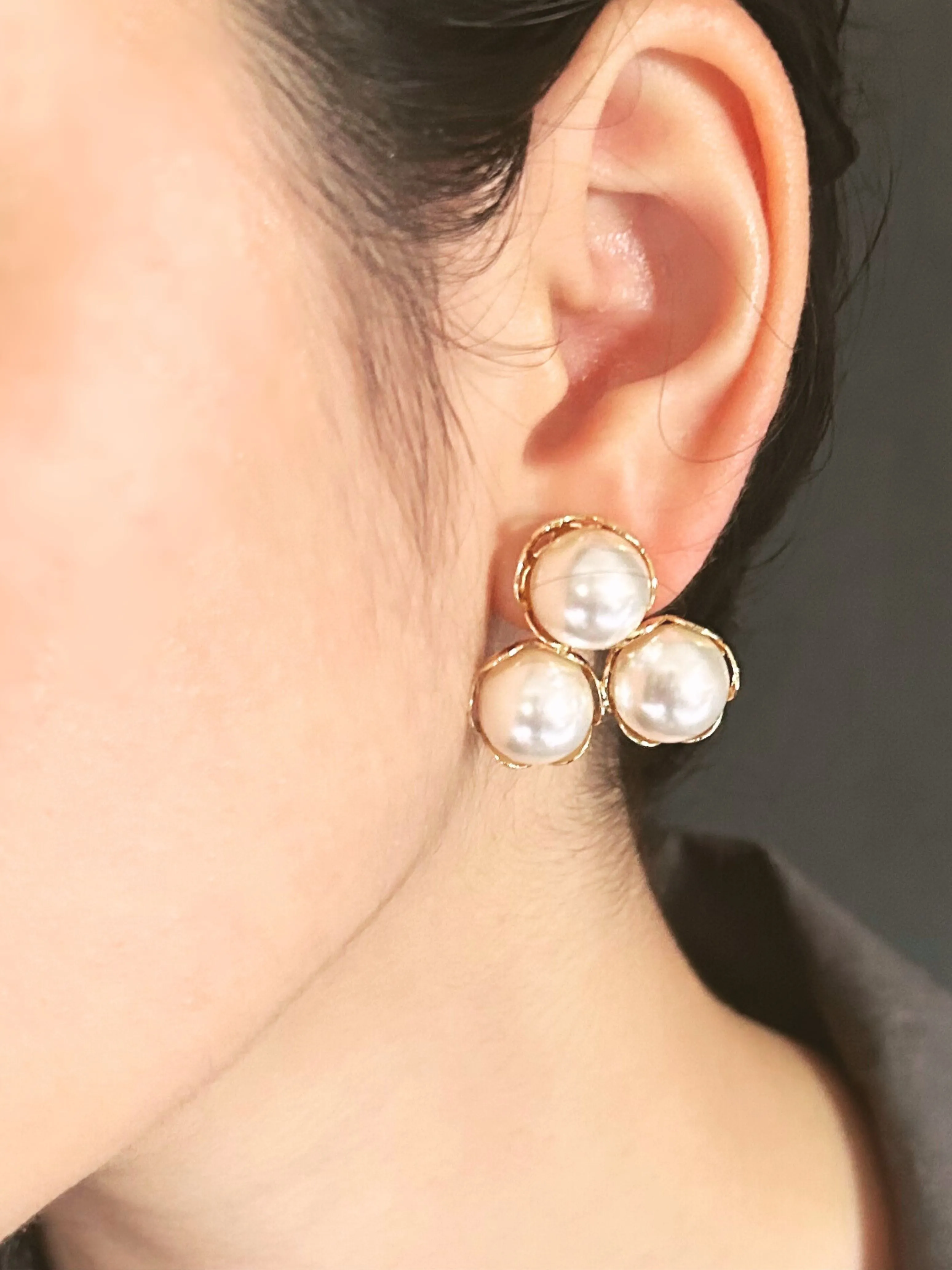 Jane - Triple Pearls Earrings