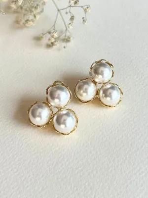 Jane - Triple Pearls Earrings