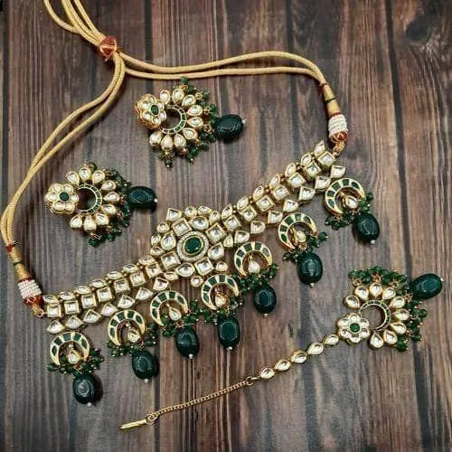 Kundan Choker With Hanging Chand Necklace