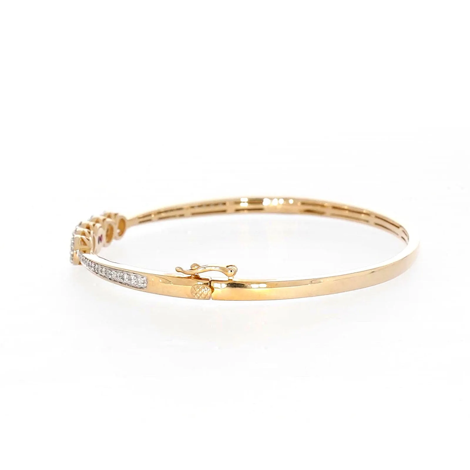 London 9ct Yellow Gold Round Brilliant Cut 1 CARAT tw of Diamonds Bangle