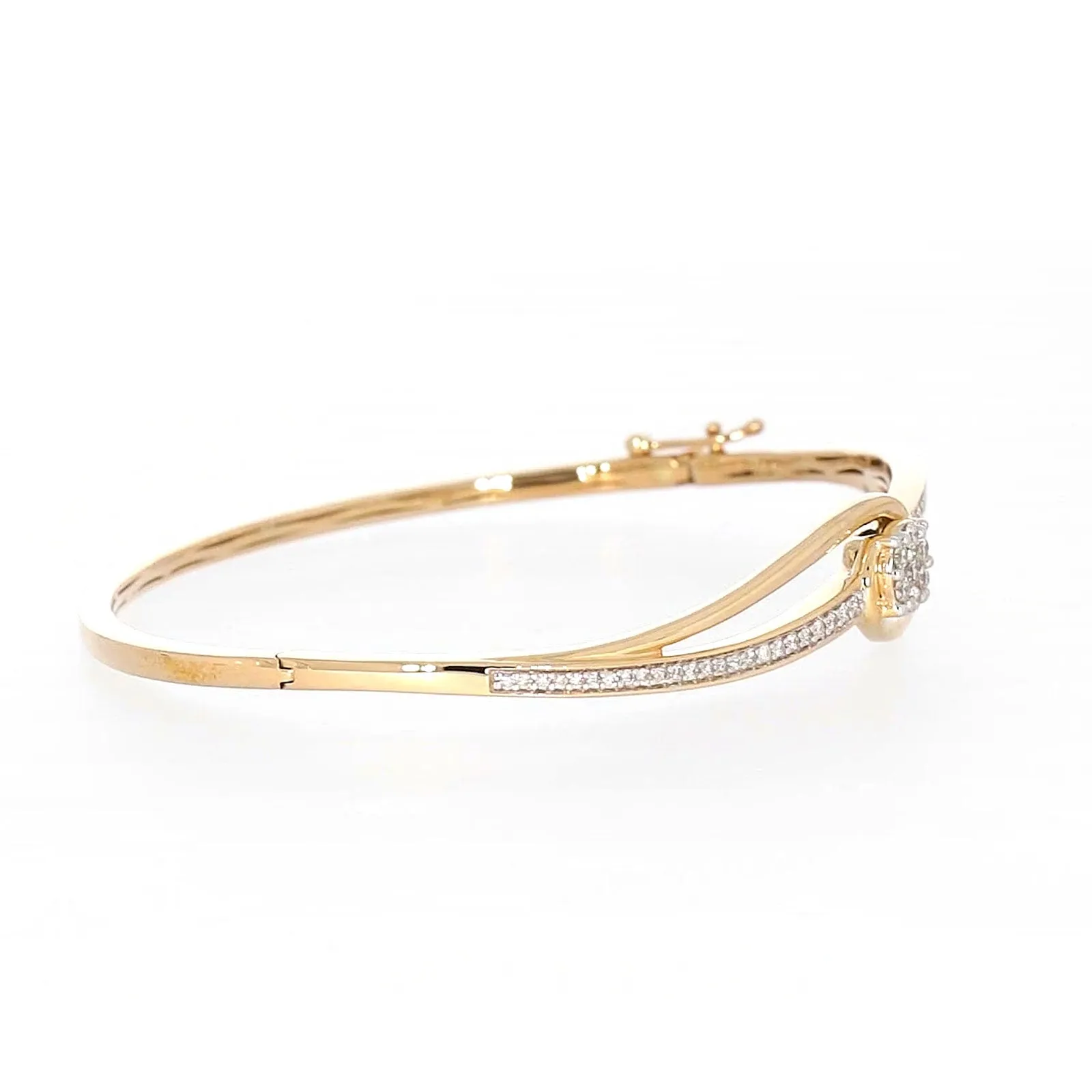 London 9ct Yellow Gold Round Brilliant Cut 1/2 CARAT tw of Diamonds Bangle