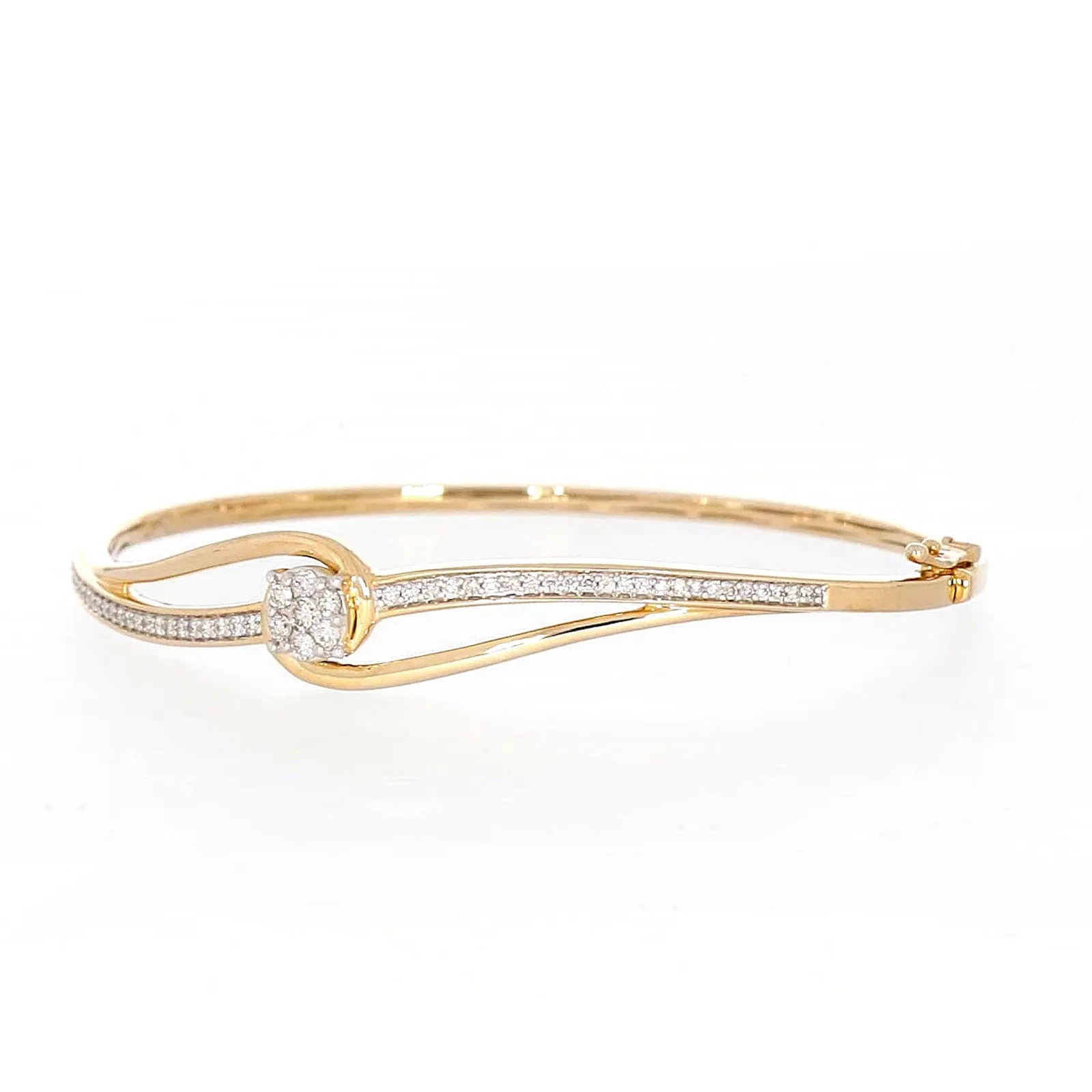 London 9ct Yellow Gold Round Brilliant Cut 1/2 CARAT tw of Diamonds Bangle