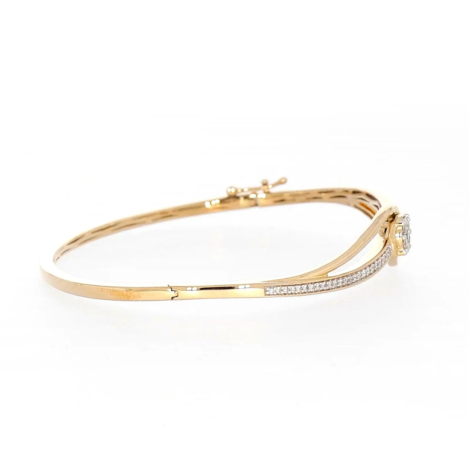 London 9ct Yellow Gold Round Brilliant Cut 1/2 CARAT tw of Diamonds Bangle