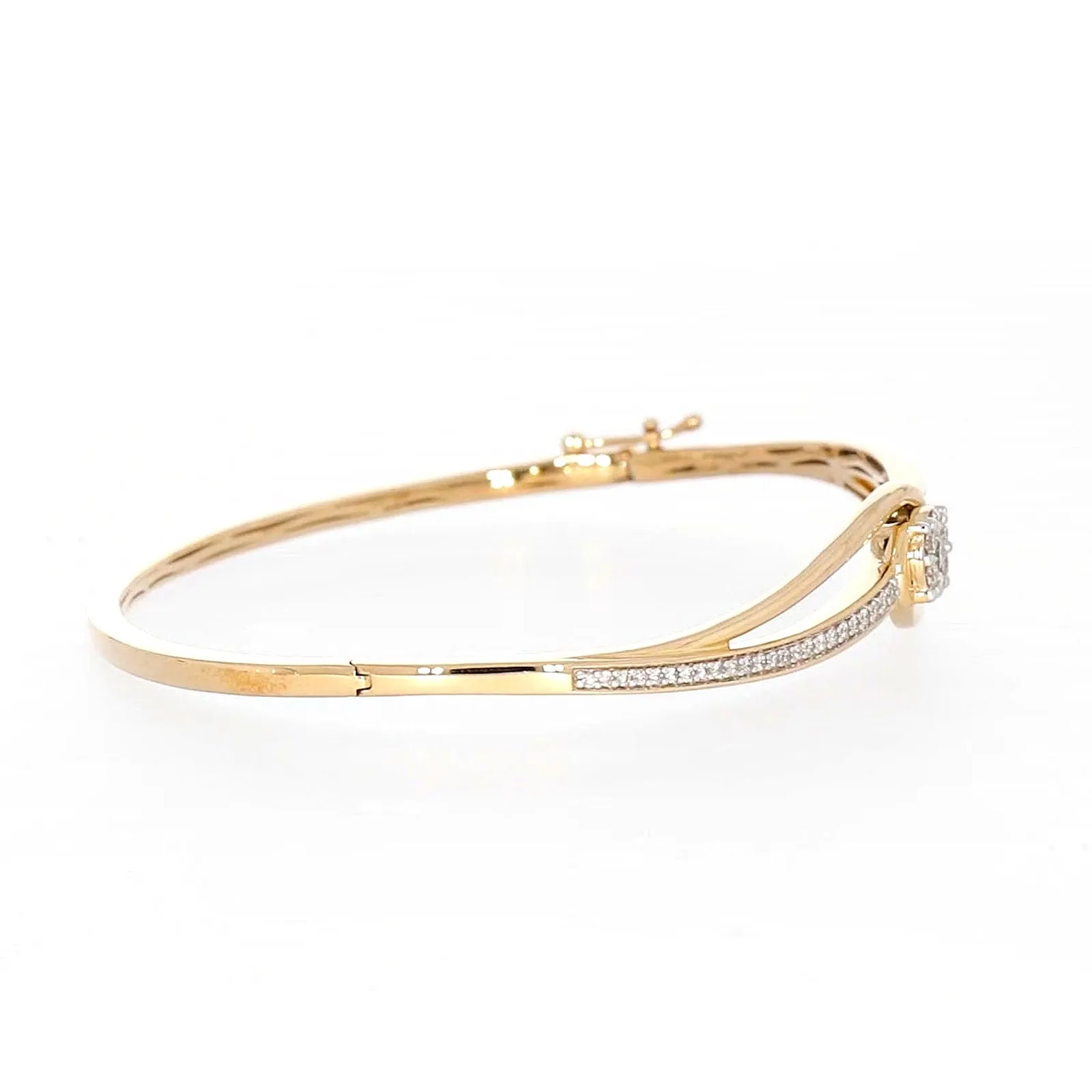 London 9ct Yellow Gold Round Brilliant Cut 1/2 CARAT tw of Diamonds Bangle