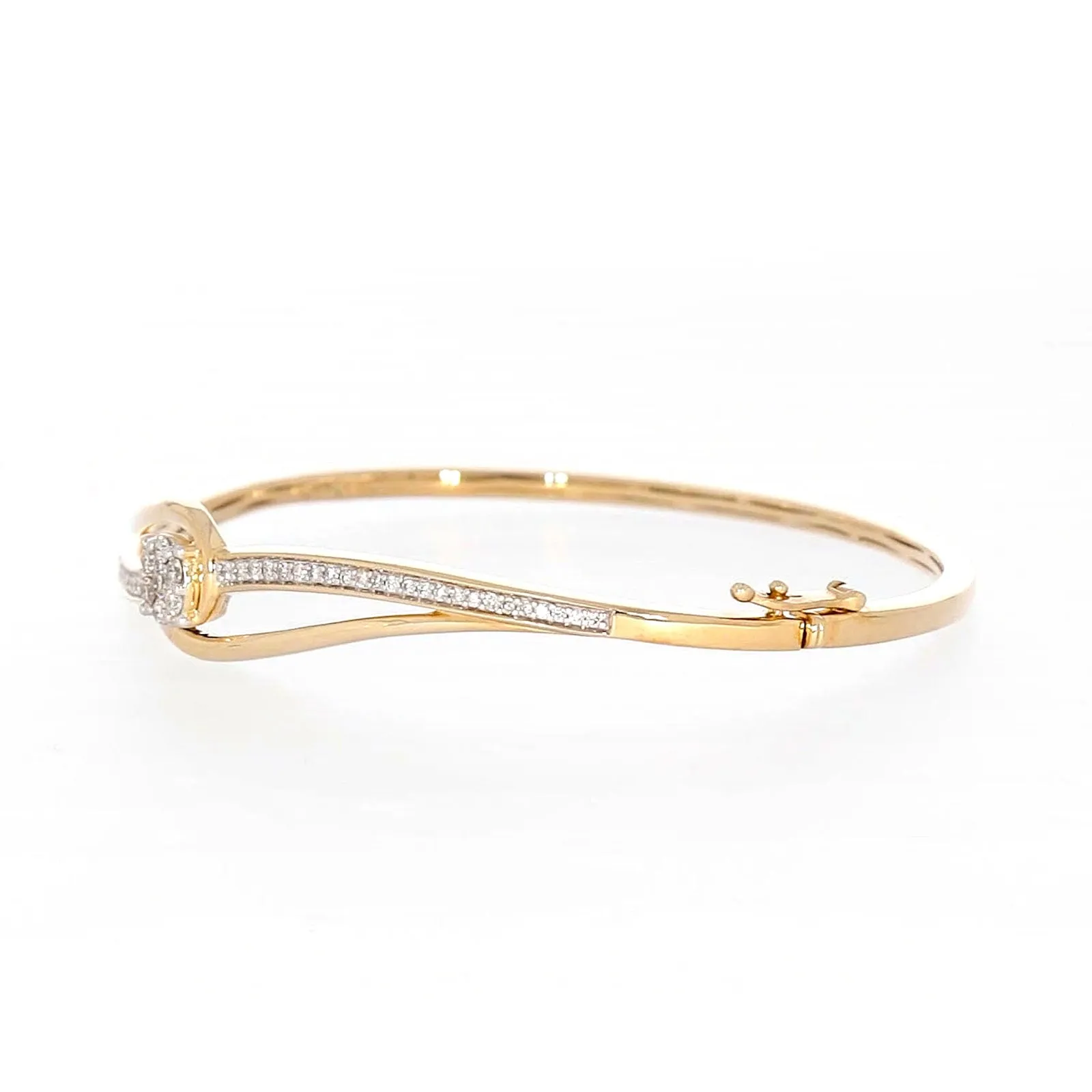 London 9ct Yellow Gold Round Brilliant Cut 1/2 CARAT tw of Diamonds Bangle