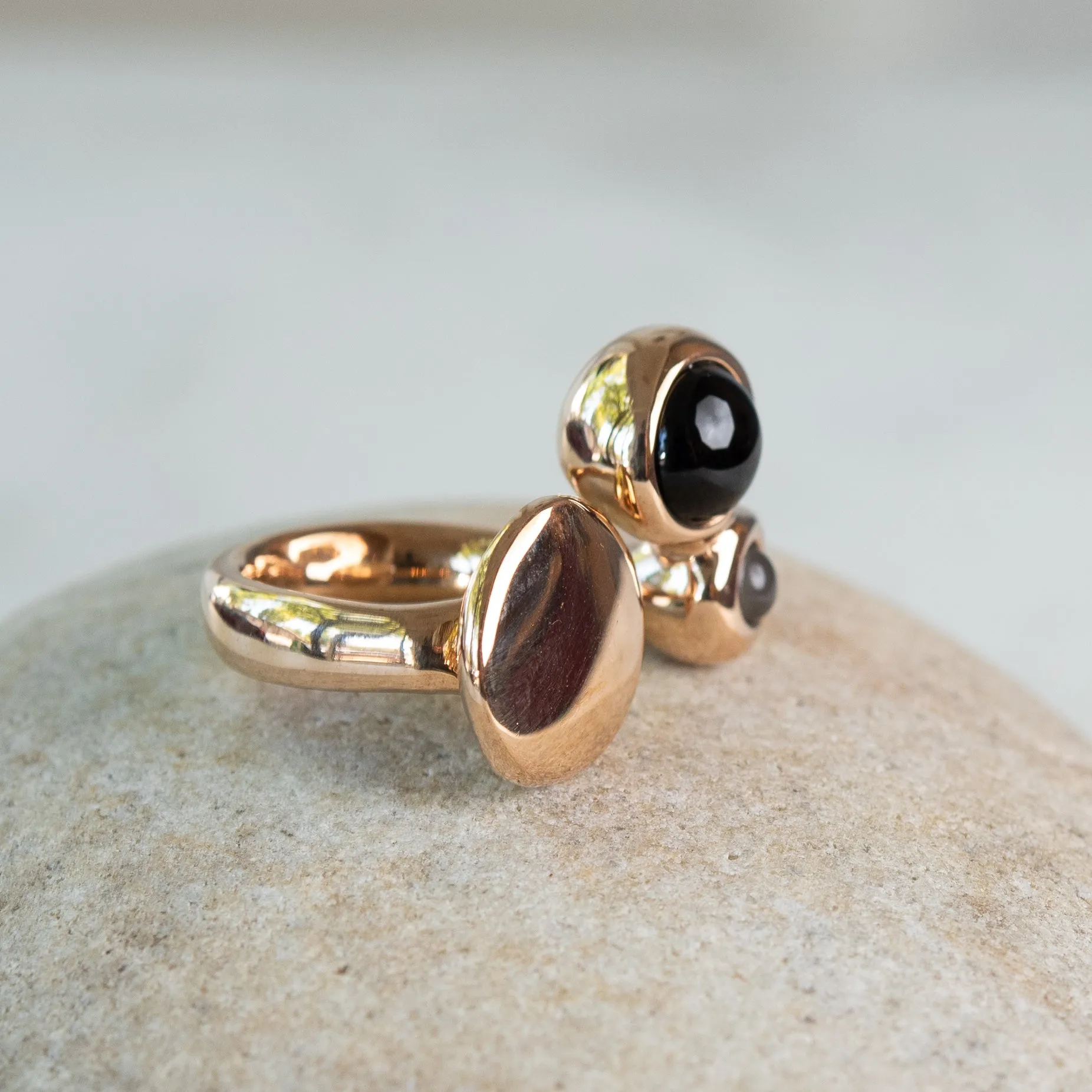 Monica Castiglioni Spatusce 28 Bronze Ring w/Onyx&Moonstone