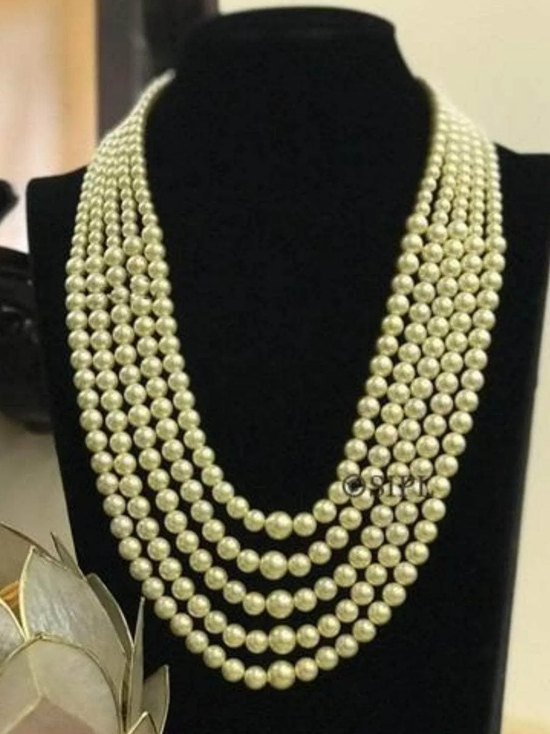 Multi Layered Shell Pearls Necklace