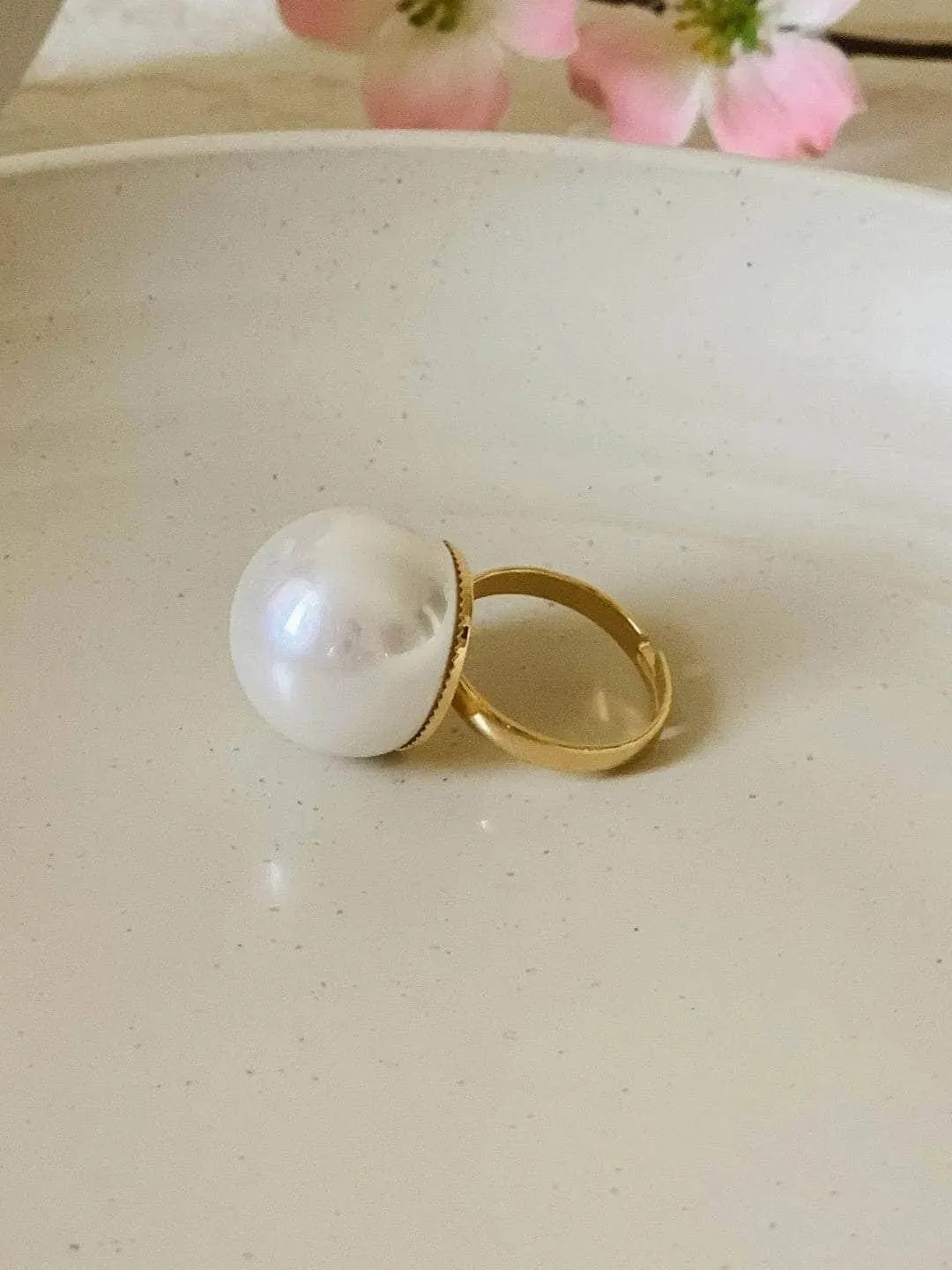 Pearl Ring White