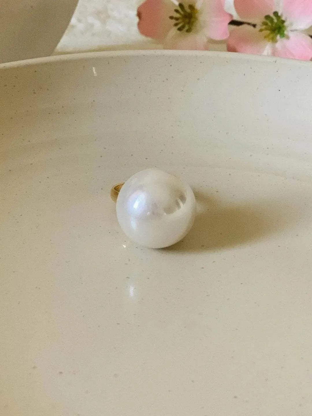 Pearl Ring White