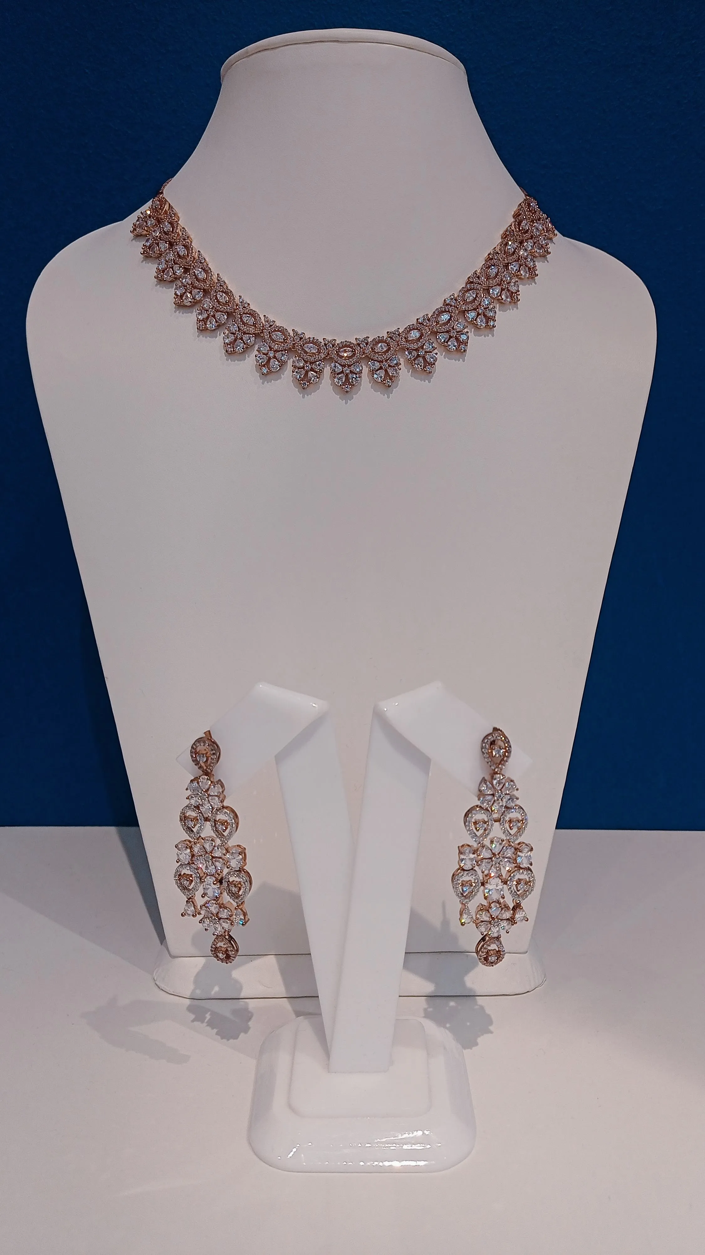 Roshni Starlight Rose Gold Necklace and Earrings Set