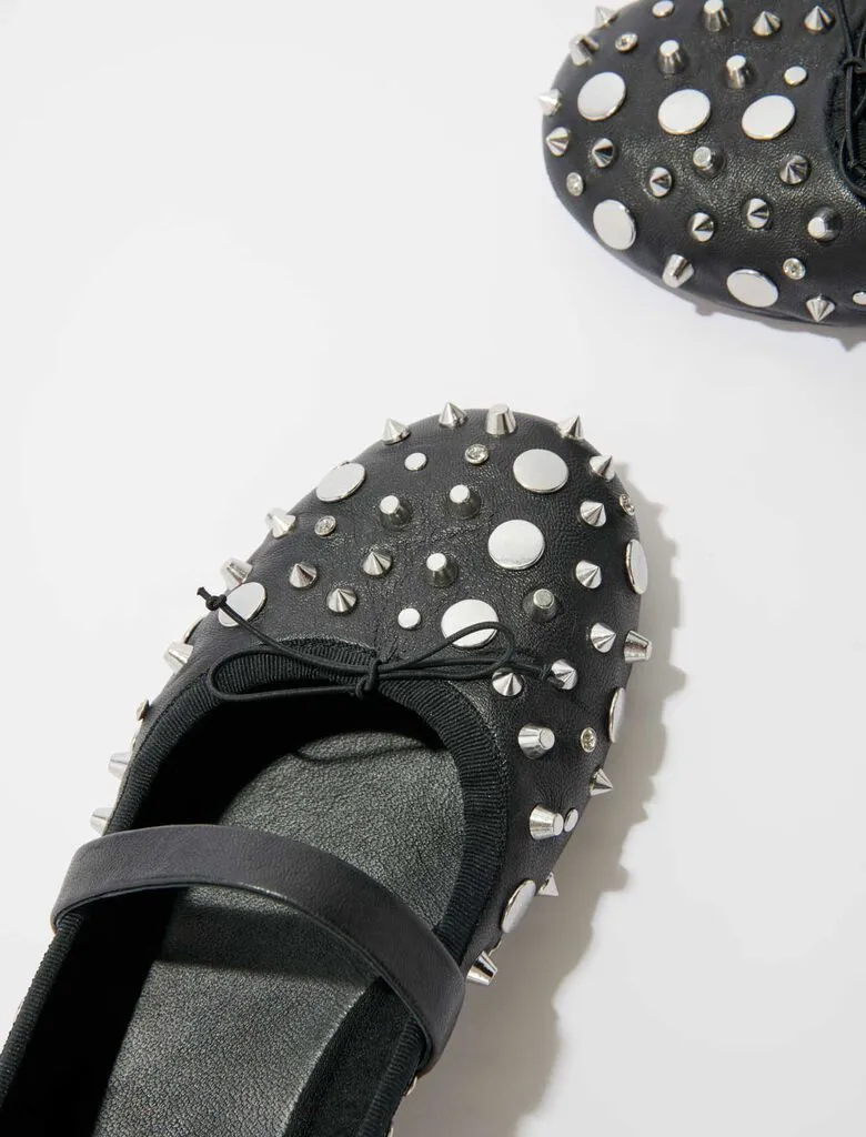 STUDDED BALLET FLATS