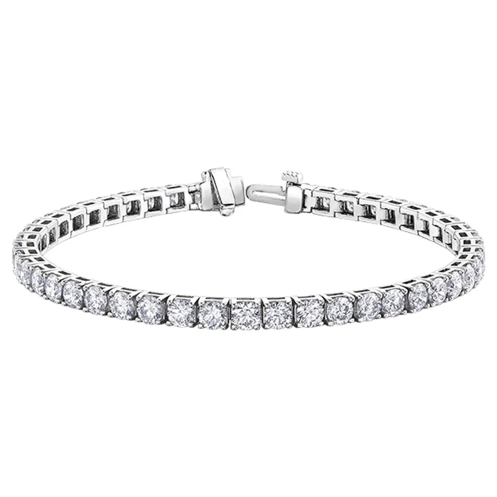 Stunning Diamond Tennis Bracelet