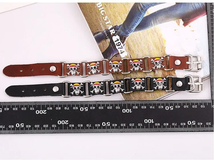 Surfer Genuine Leather Buckle Belt Men Bracelet ONE PIECE Cartoon SKULL Rivet Cuff Bracelets Cool Stainless Steel Link Bangles