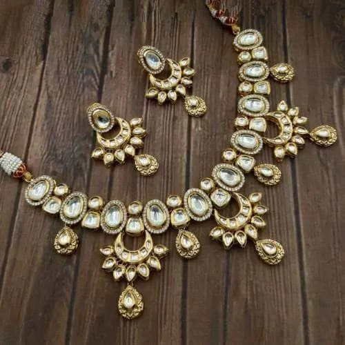 Triple Chand Ad Kundan Necklace Set